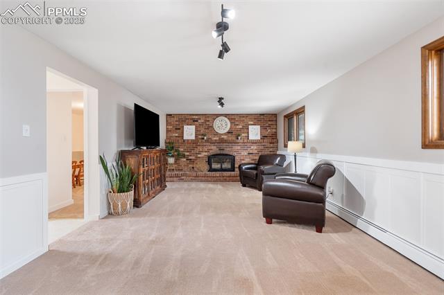 6899 Duke Drive