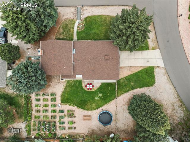 6899 Duke Drive