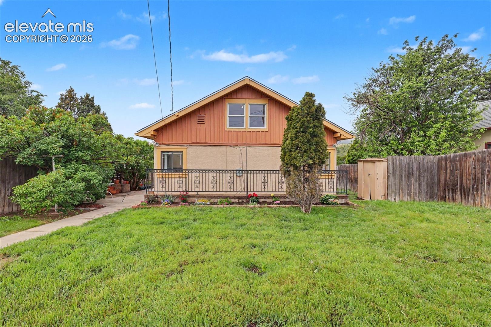 3116 Pikes Peak Avenue