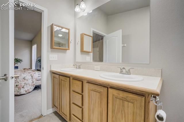 4536 Gray Fox Heights