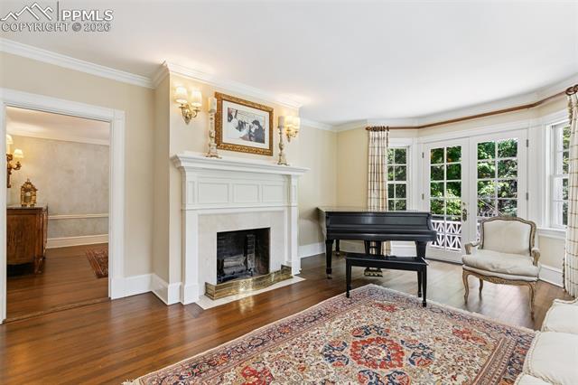 9 Broadmoor Avenue