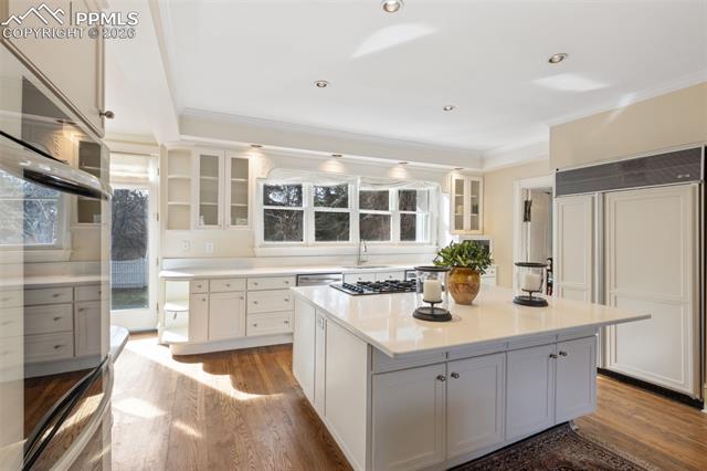9 Broadmoor Avenue