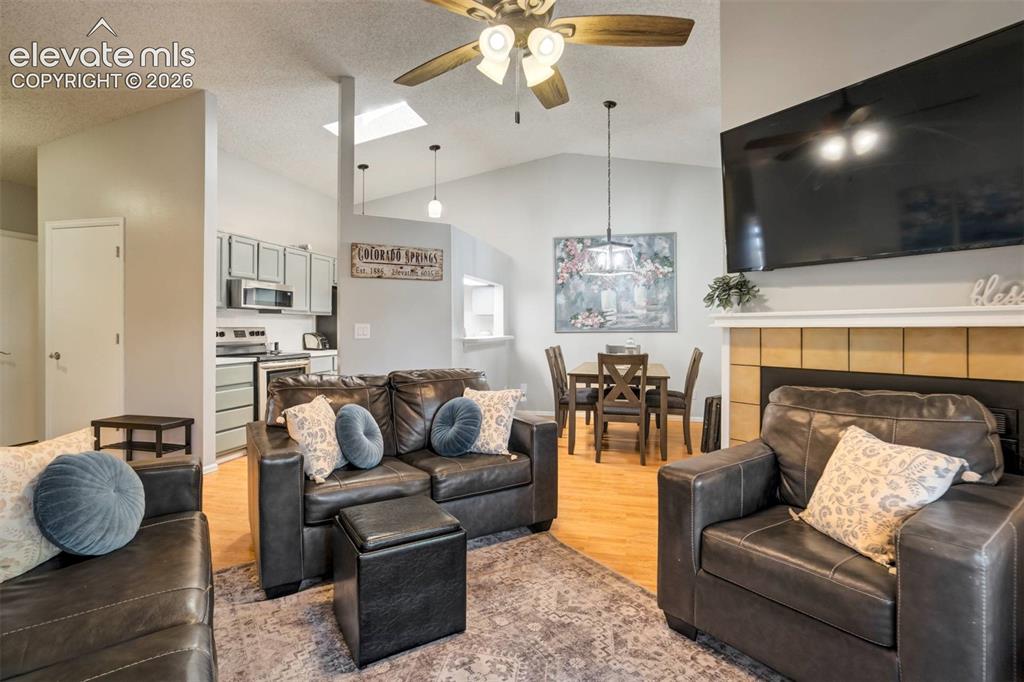 2908 Camino Cielo Court