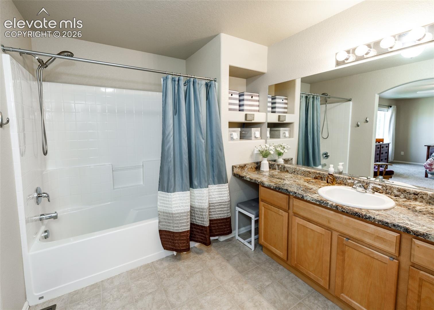 4860 Kerry Lynn View