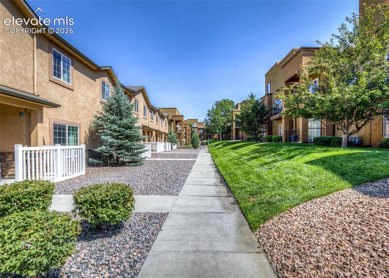 4860 Kerry Lynn View