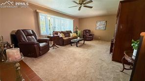 2823 Marilyn Road