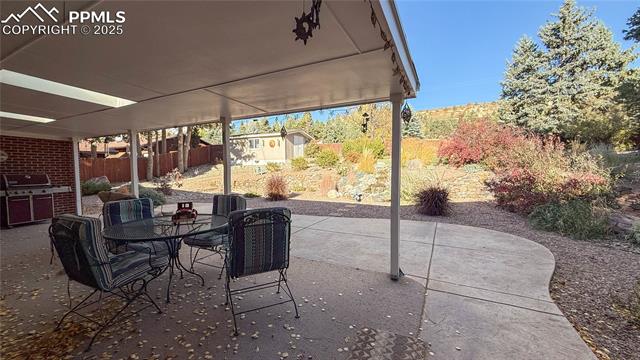 2823 Marilyn Road