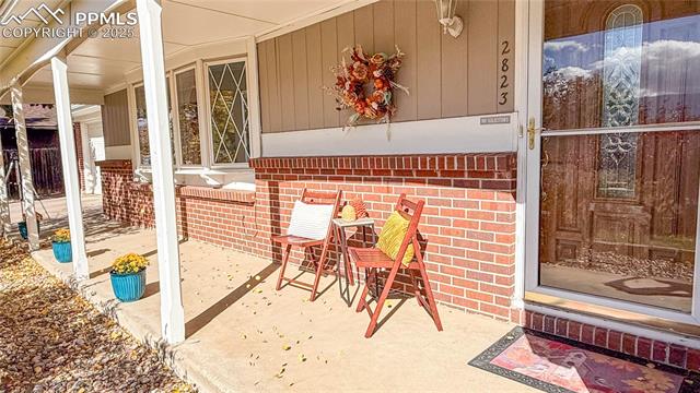 2823 Marilyn Road