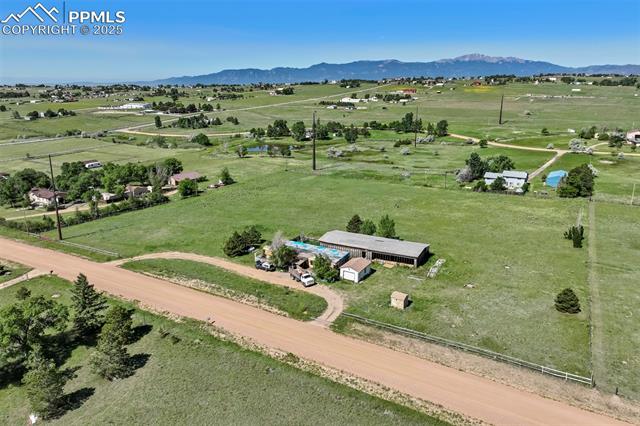 5730 Sunset Trail