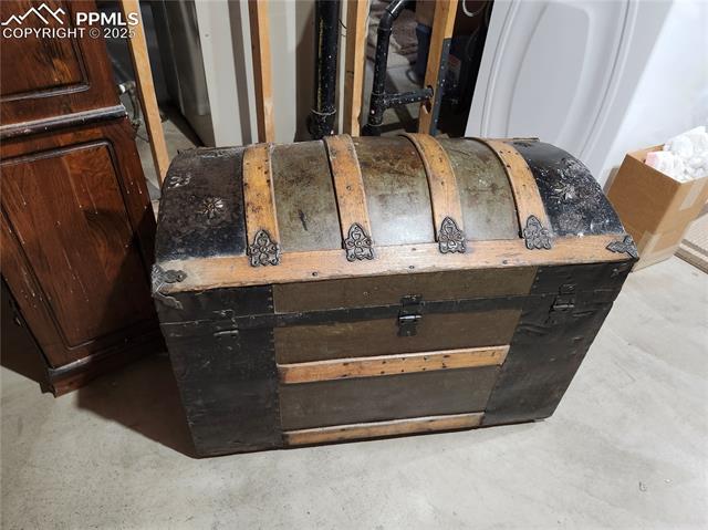 2961 W Whileaway Circle