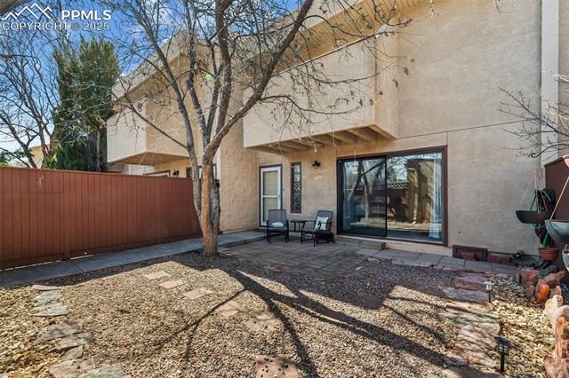 690 Echo Lane
