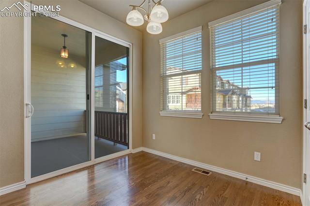 3323 Gladstone Creek Point