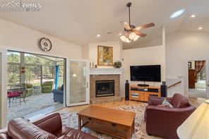 210 Saddlehorn Trail