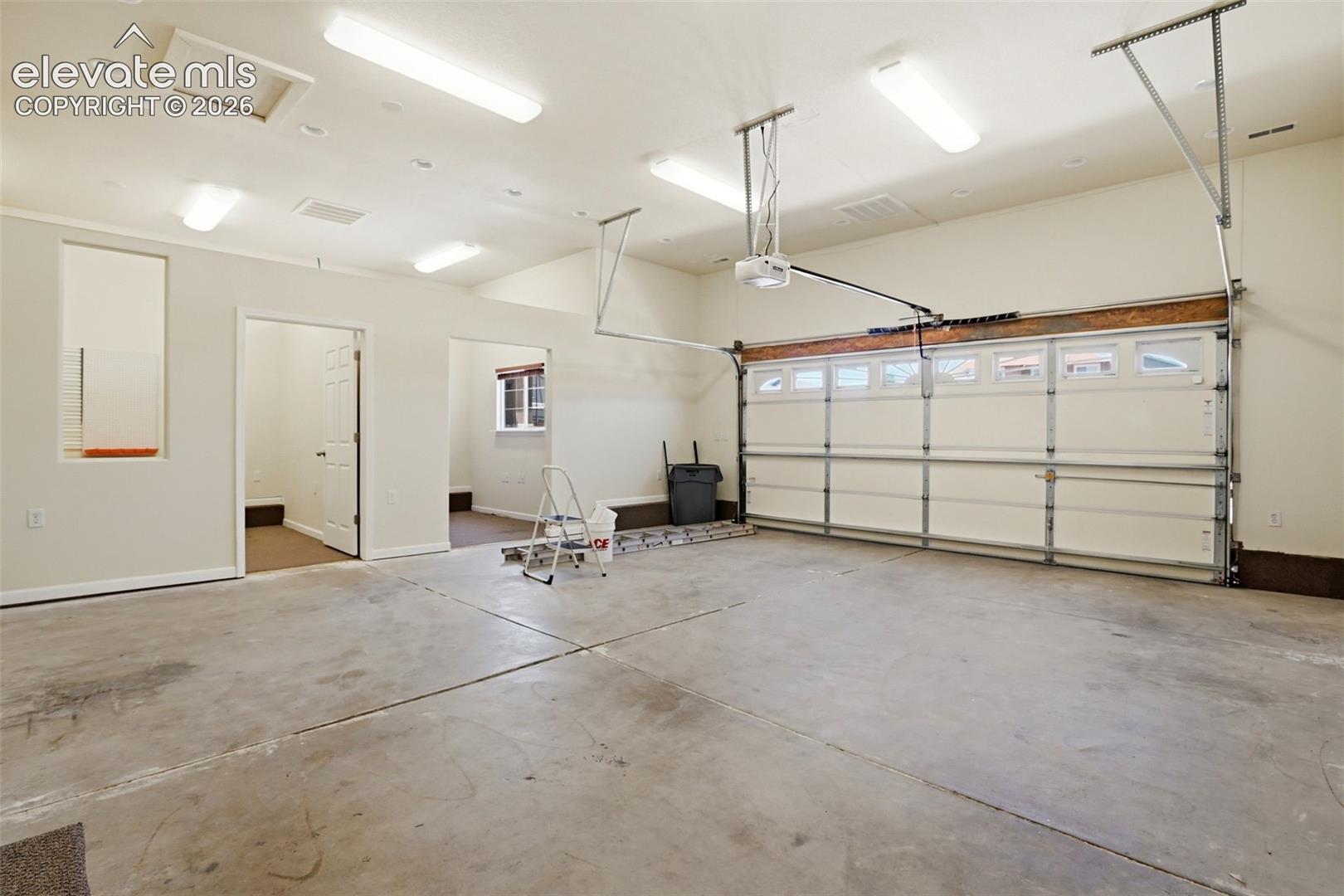 7806 Dutch Loop