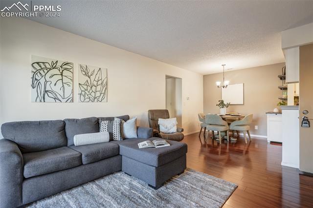 910 Tenderfoot Hill Road Apt 102