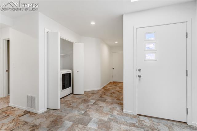 12725 Porcupine Lane