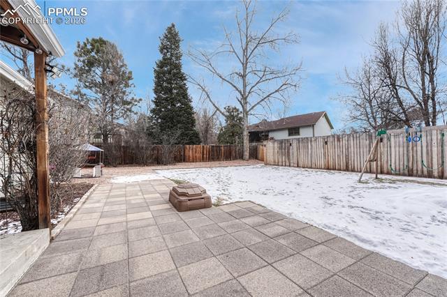 2935 Rolling Wood Loop