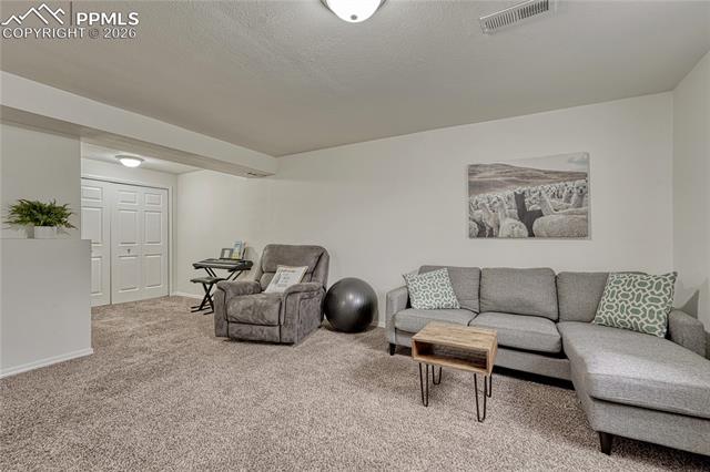 2935 Rolling Wood Loop