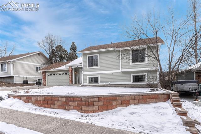 2935 Rolling Wood Loop