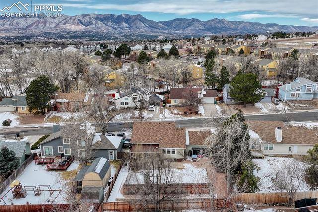 2935 Rolling Wood Loop