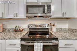 2935 Rolling Wood Loop