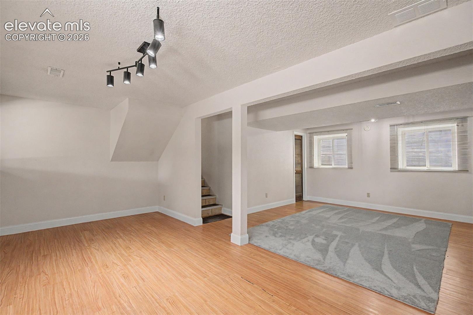 1370 Amstel Drive