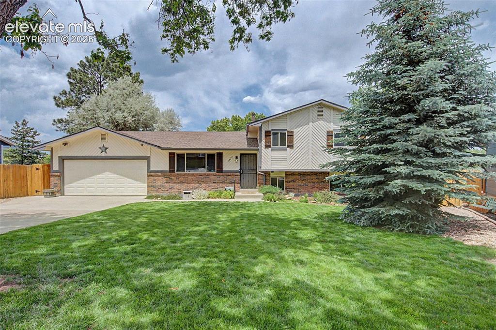 1370 Amstel Drive