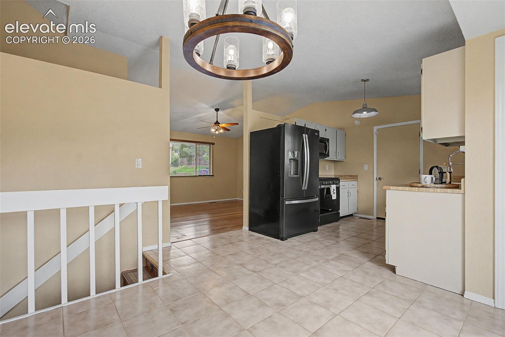 1370 Amstel Drive