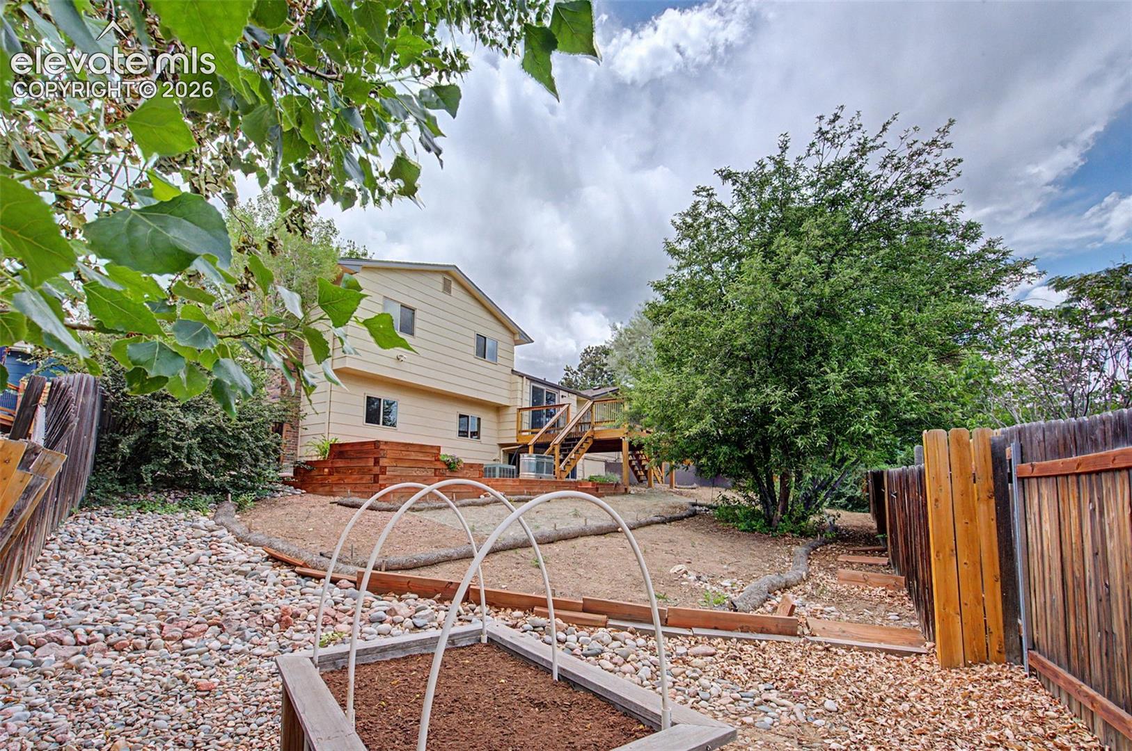 1370 Amstel Drive