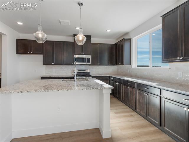 10741 Lewanee Point