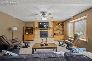 665 Allegheny Drive