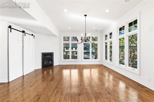 1900 Mesa Avenue