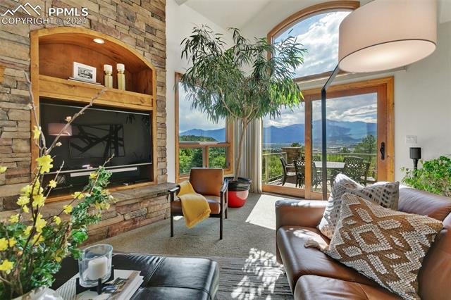 5425 Wittenberg Court