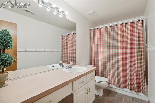 4710 Russett Oak Court