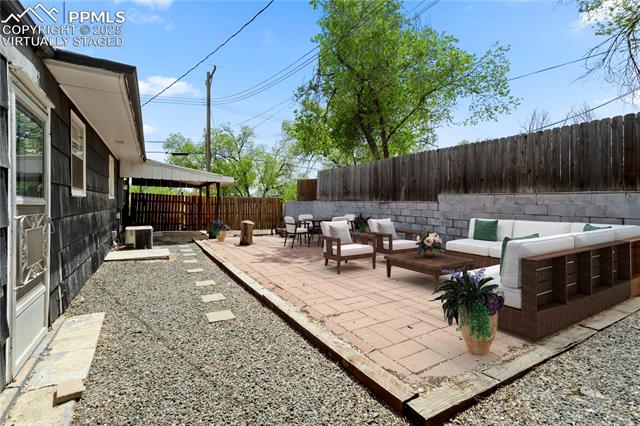 717 W Monroe Street