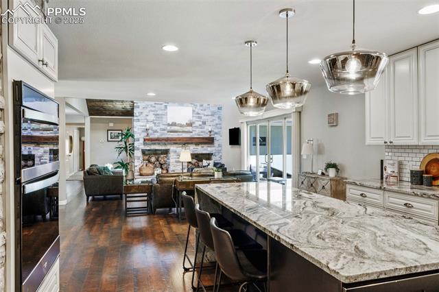 6940 Franciville Road