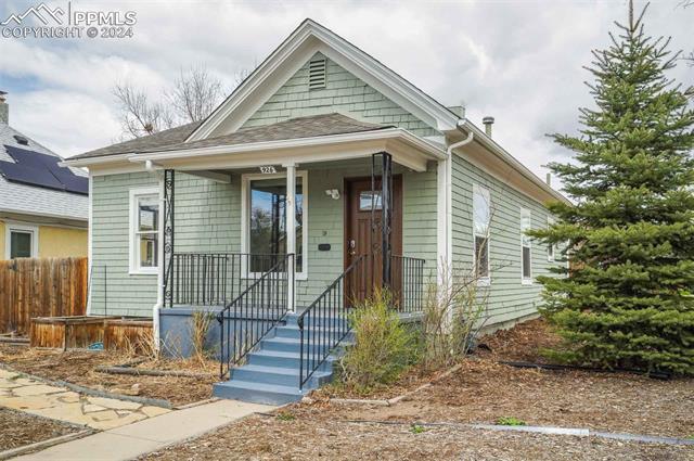 926 E San Miguel Street