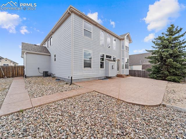 12373 Pine Valley Circle