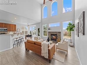 12373 Pine Valley Circle