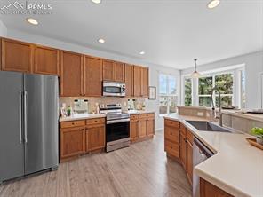 12373 Pine Valley Circle