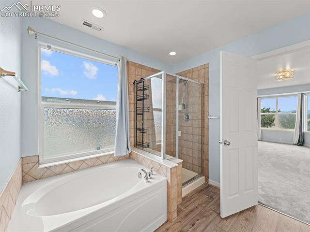 12373 Pine Valley Circle