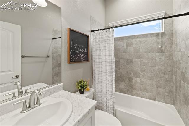 3270 Waterfront Drive