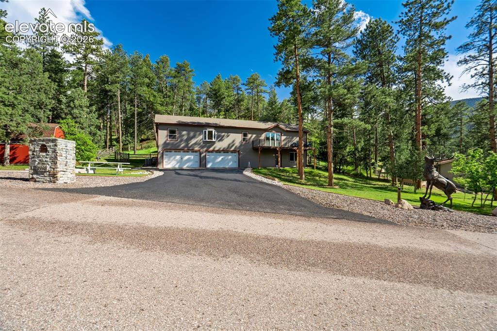 4998 Chippewa Drive