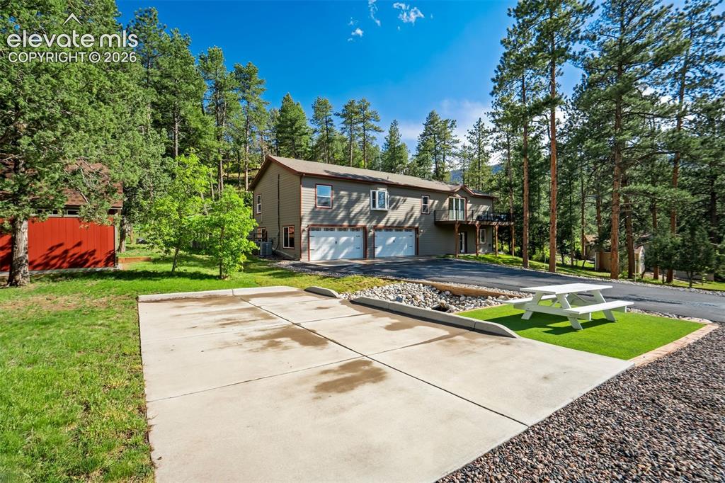 4998 Chippewa Drive