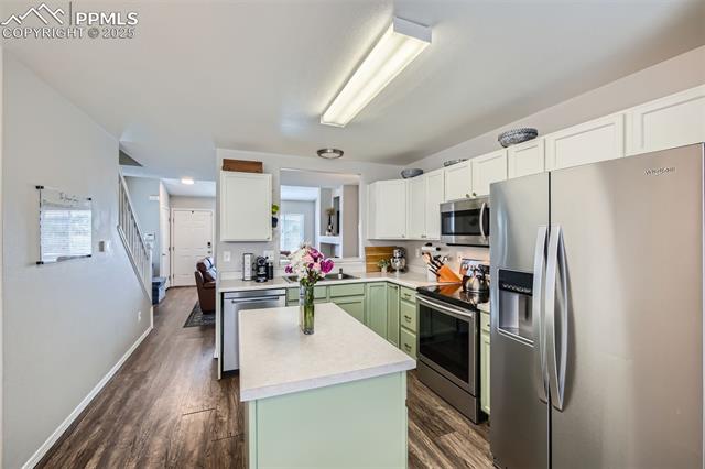 6640 Oakwood Boulevard