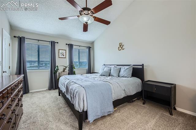 6640 Oakwood Boulevard