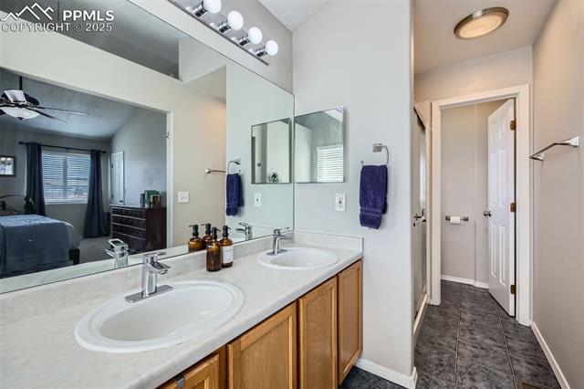 6640 Oakwood Boulevard