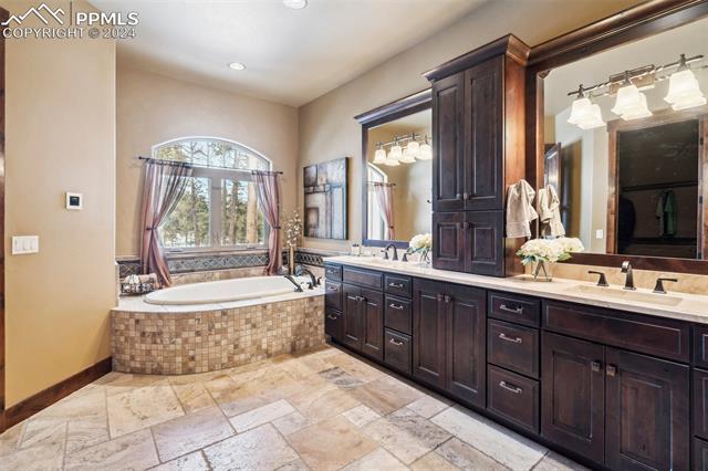 15054 Snowy Pine Point