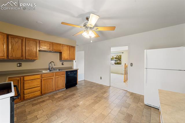 2012 S El Paso Avenue