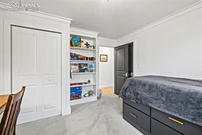 2 Cresta Road